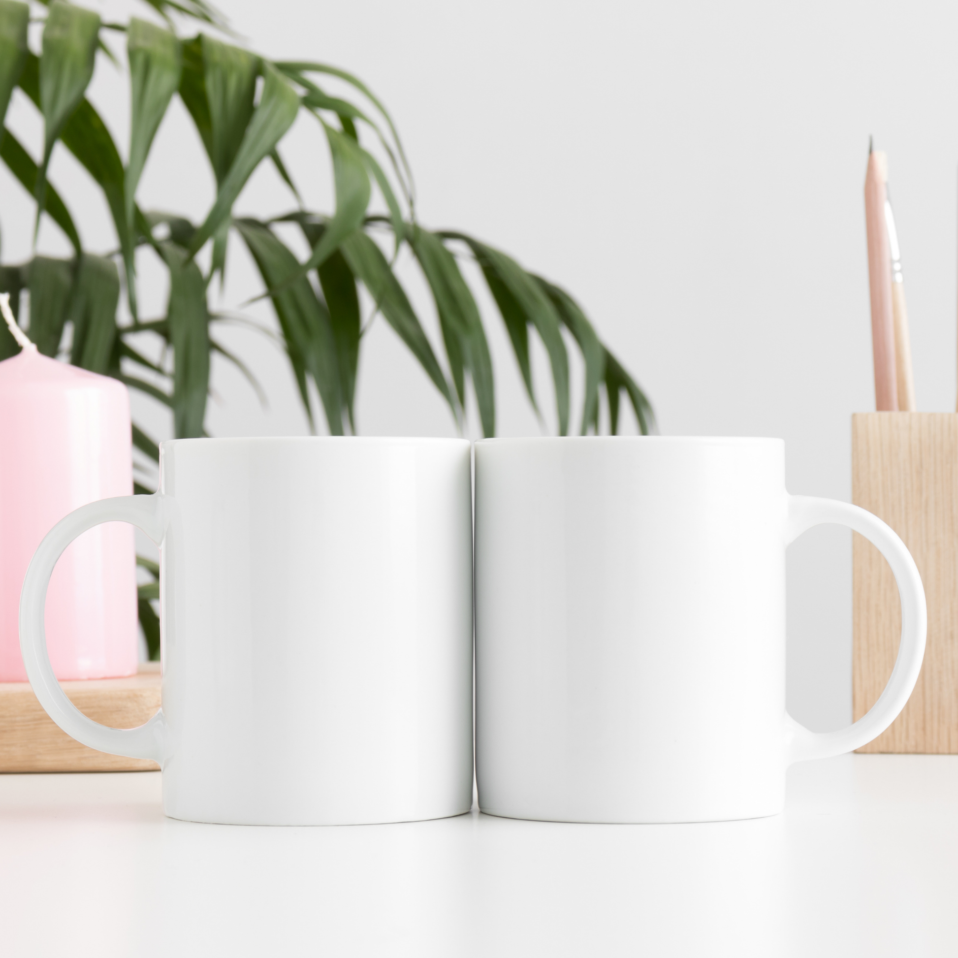 "Wifey and Hubby" White Glossy Couple 11 oz Mug Set